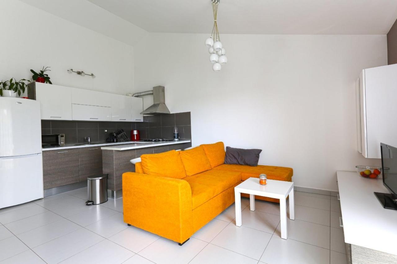 Apartman M&A Apartment Пула Екстериор снимка