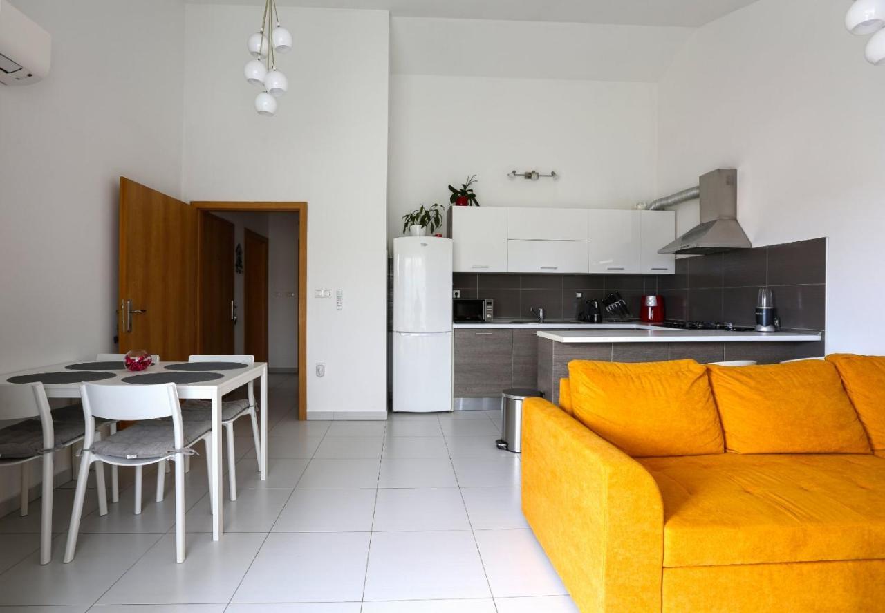 Apartman M&A Apartment Пула Екстериор снимка